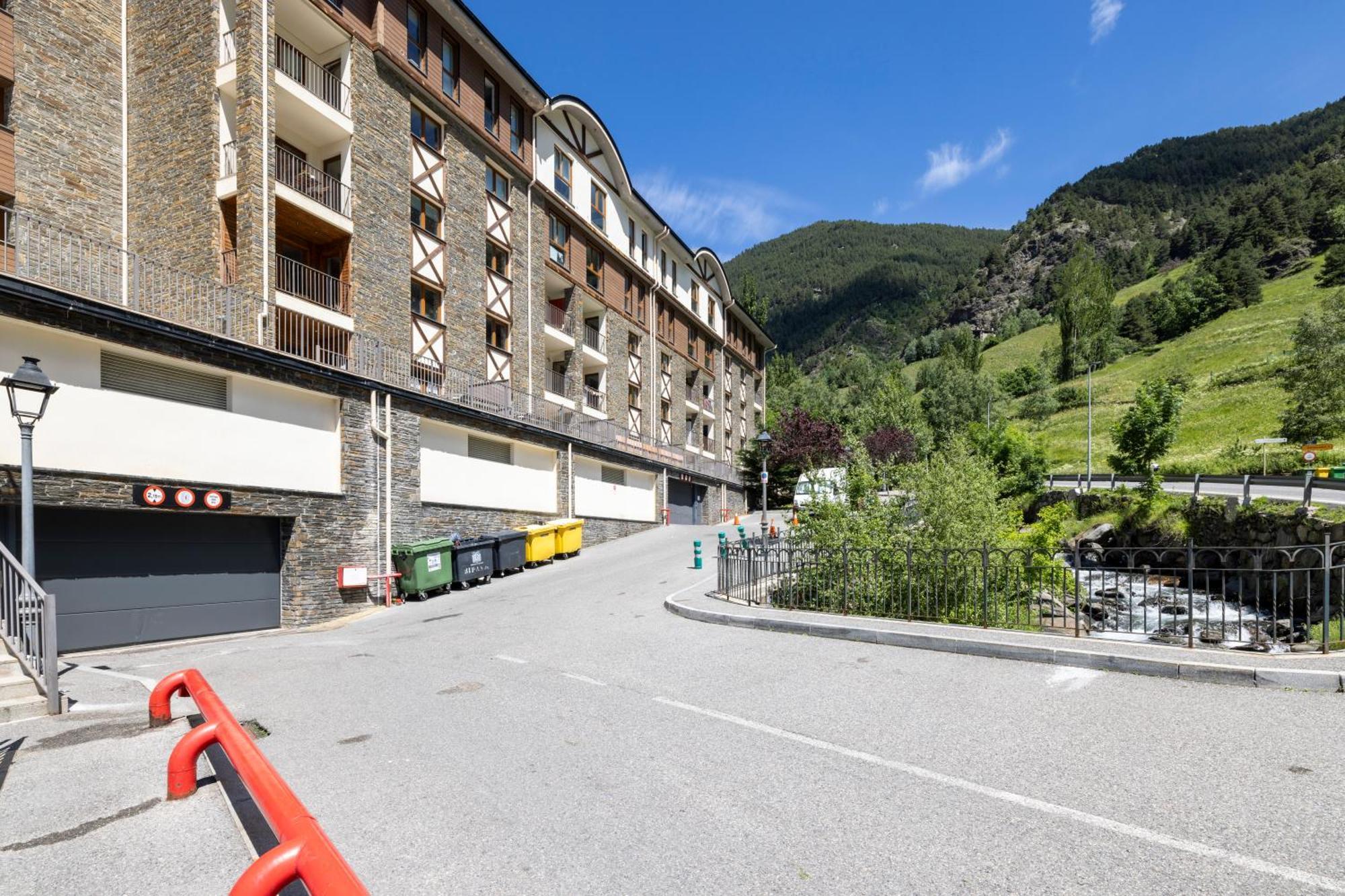 Terraza Con Increibles Vistas Para 6 Adultos Y 2 Extra Nino - 3 Habitaciones - 2 Banos - Arinsal - Free Parking L By Bonesvacances Exterior foto